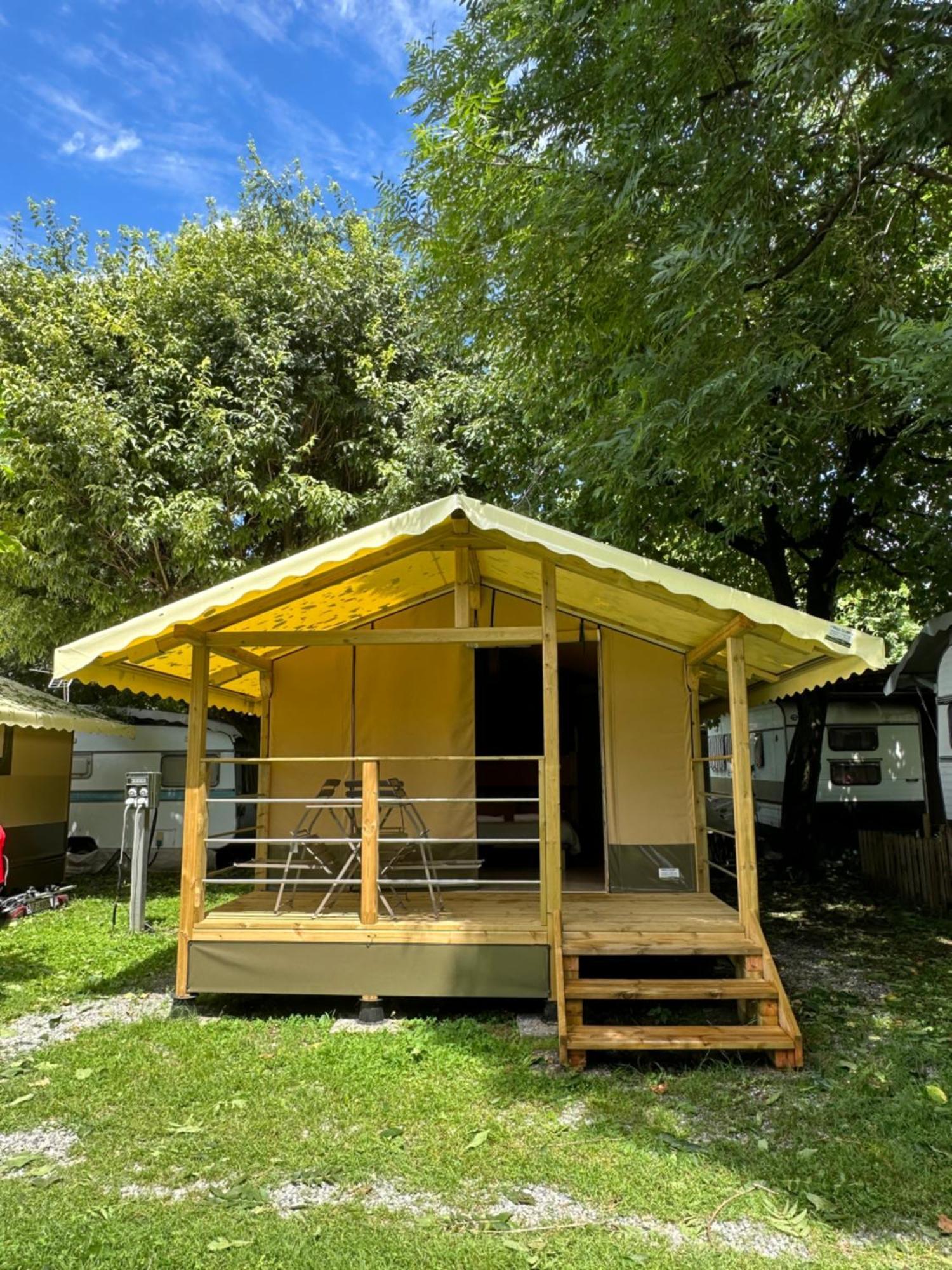 Luxury tent Glamping Rivabella