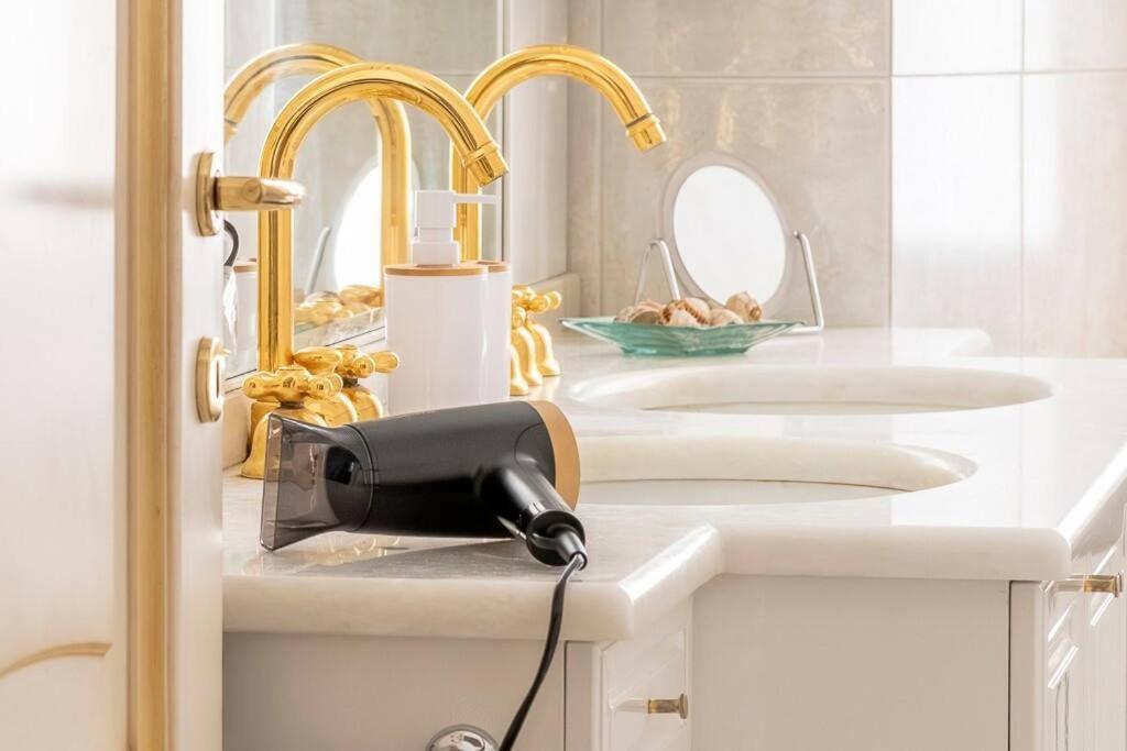 Luxury On The Center Of Como