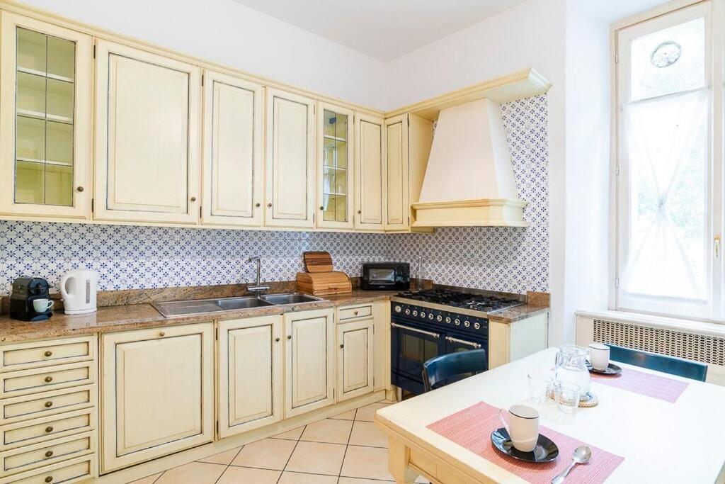 Luxury On The Center Of Appartamento *