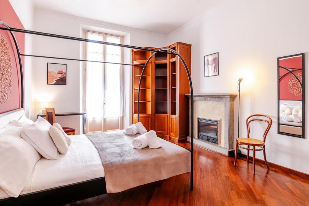 Red Luxury Homestay