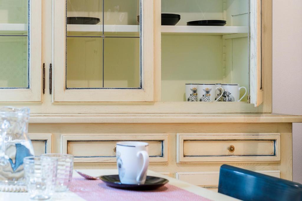 Red Luxury Homestay