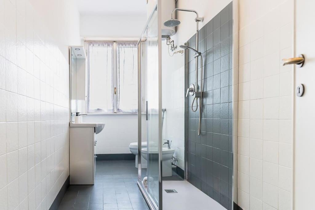 3 Bedroom Beautiful View Near Center