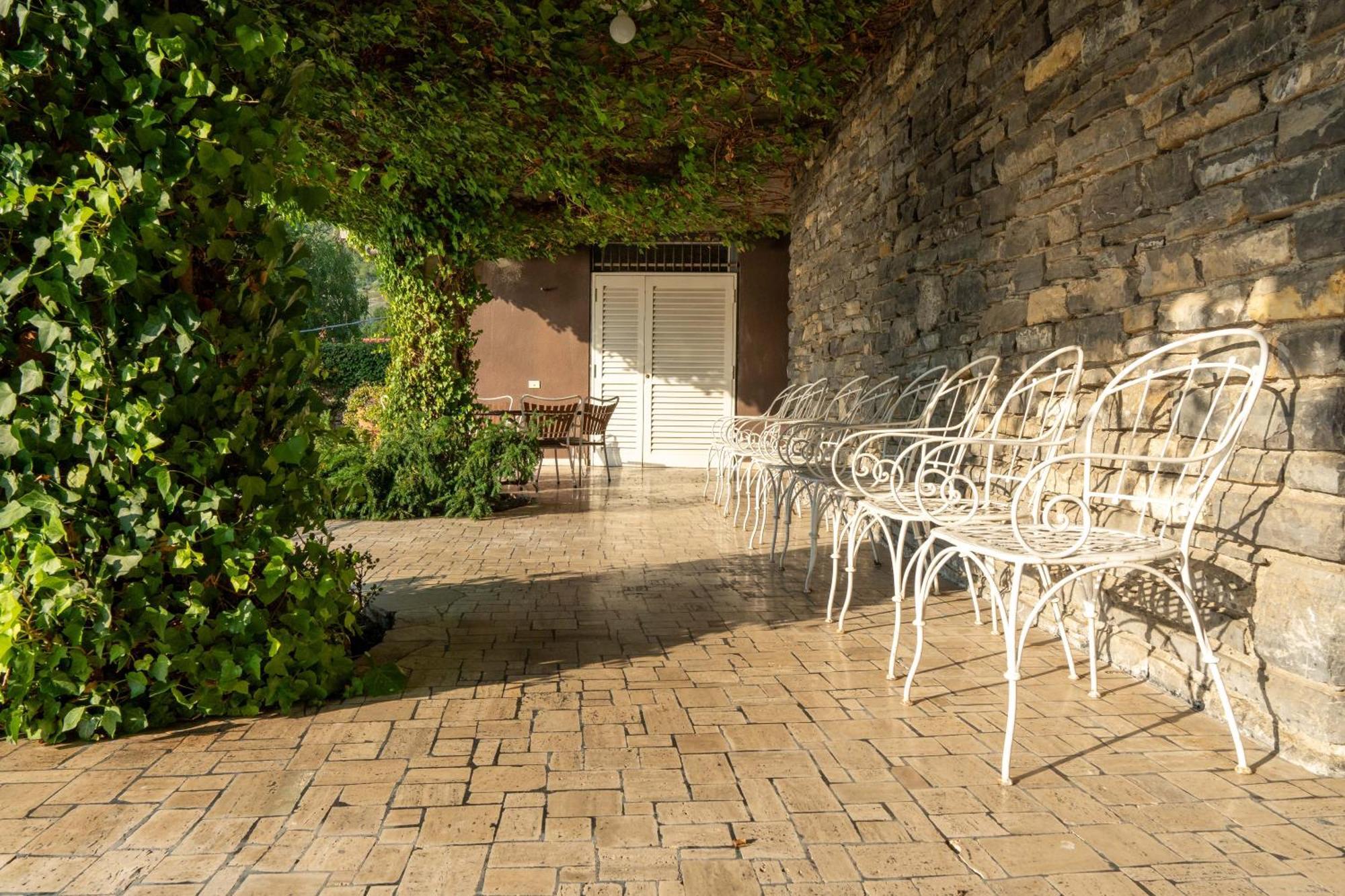 Holiday home Lucy - Porzione Di Con Giardino Varenna