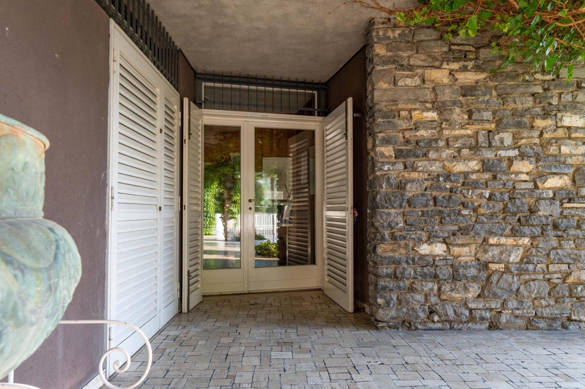 Lucy - Porzione Di Con Giardino Holiday home Varenna