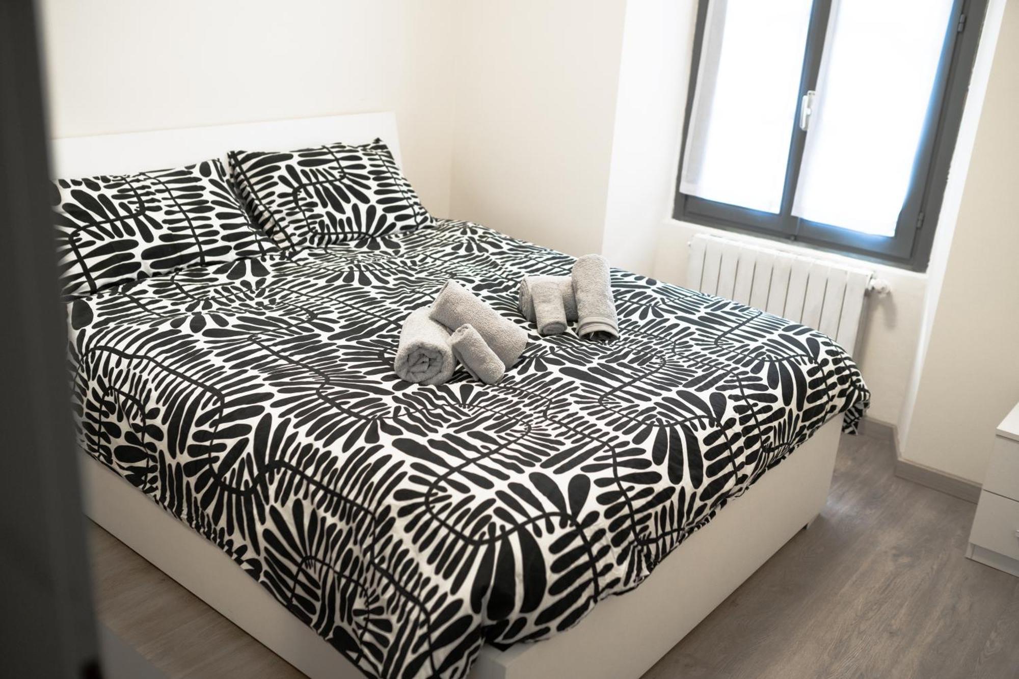 Cozy Duomo Retreat Apartment Como