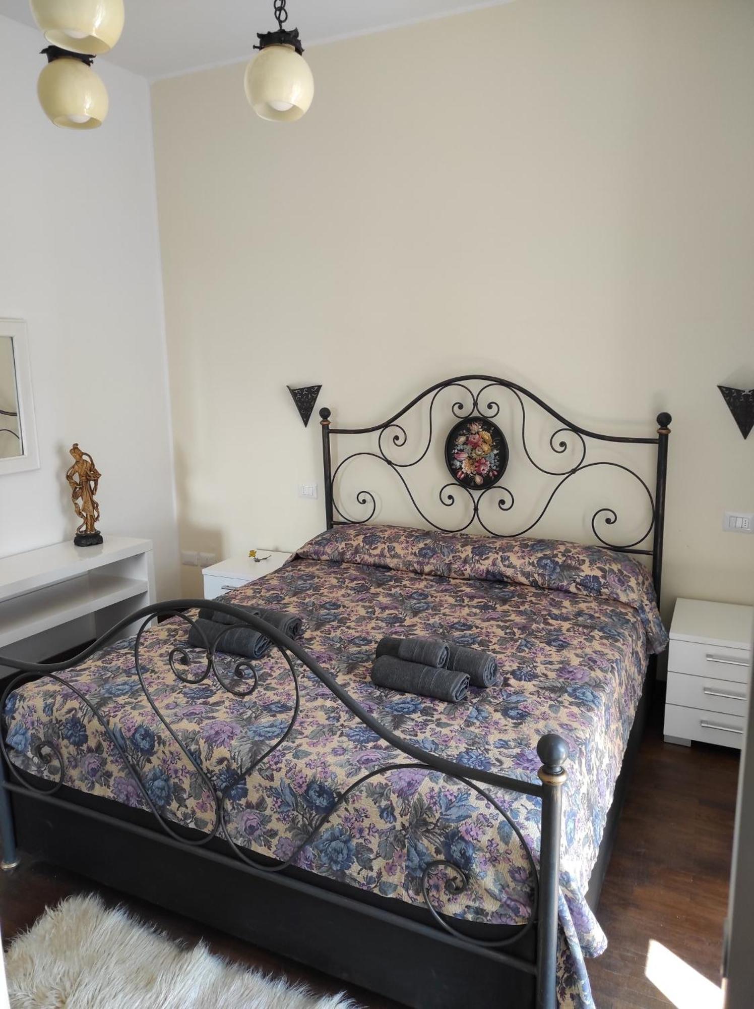 Apartment House Paradise Perledo