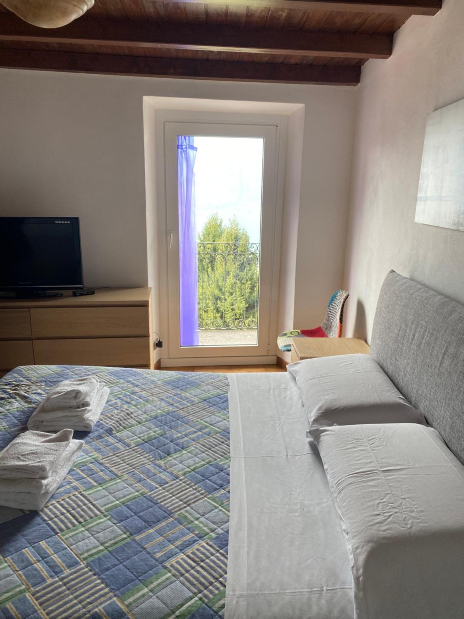 Casa Dai Nonni Holiday home Perledo