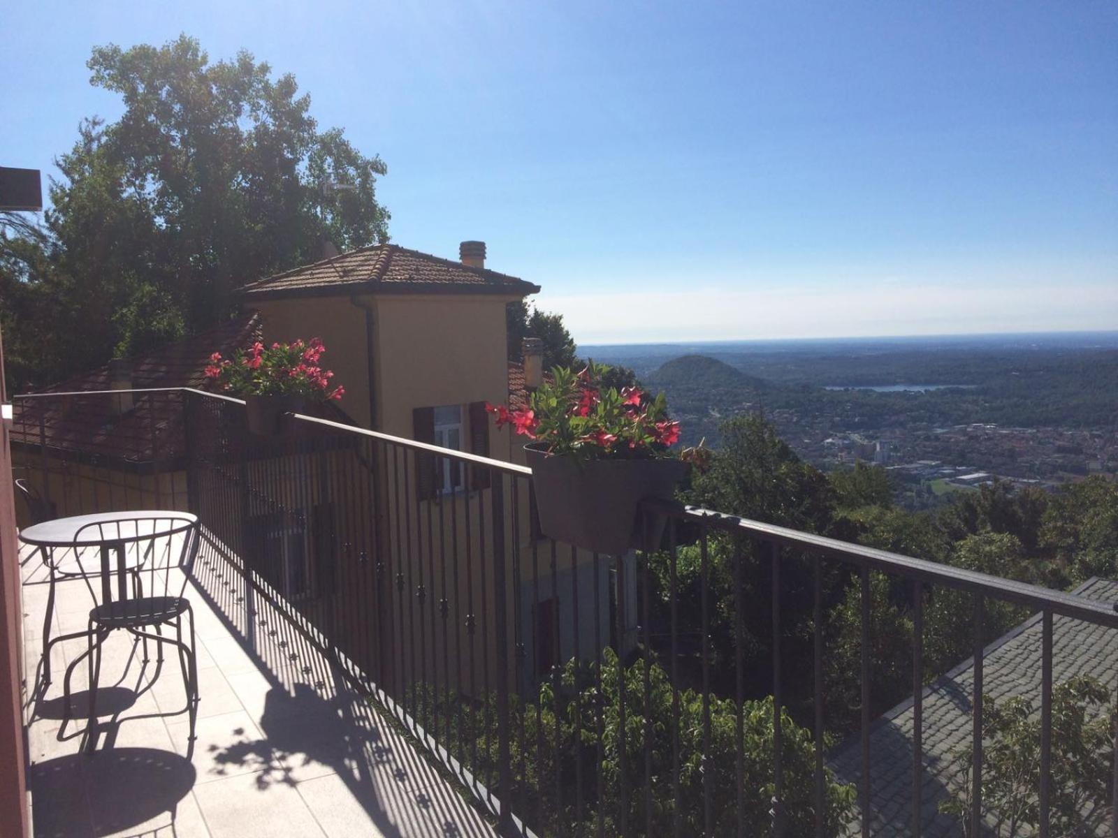 Casa Vacanze Como Brunate *