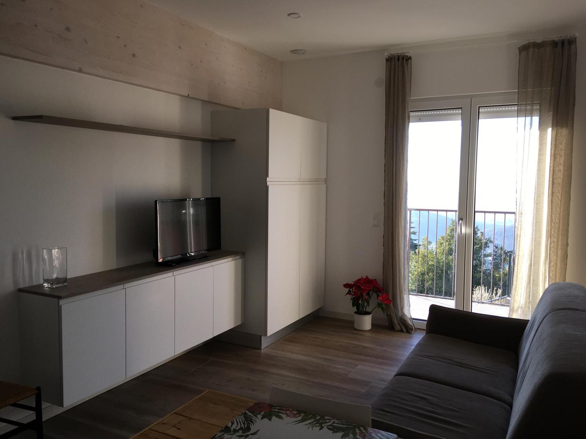 Casa Vacanze Como Brunate Apartment *