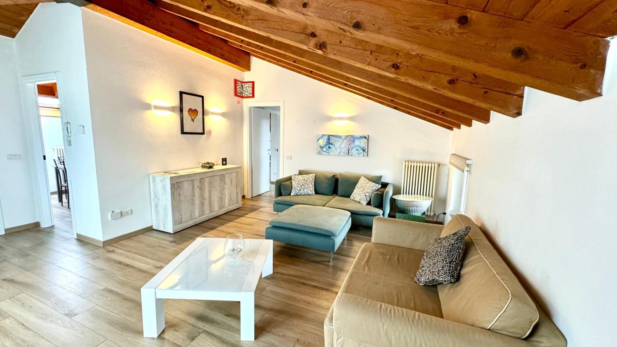 Apartment Axelparkcomo Como