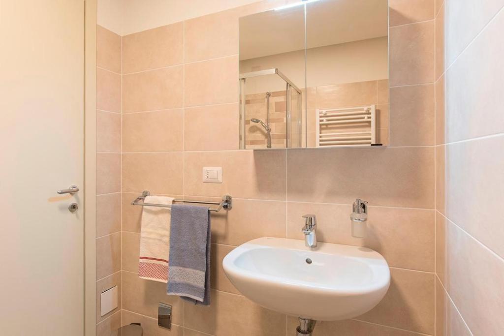 Apartment Bilocale In Via Bellinzona *
