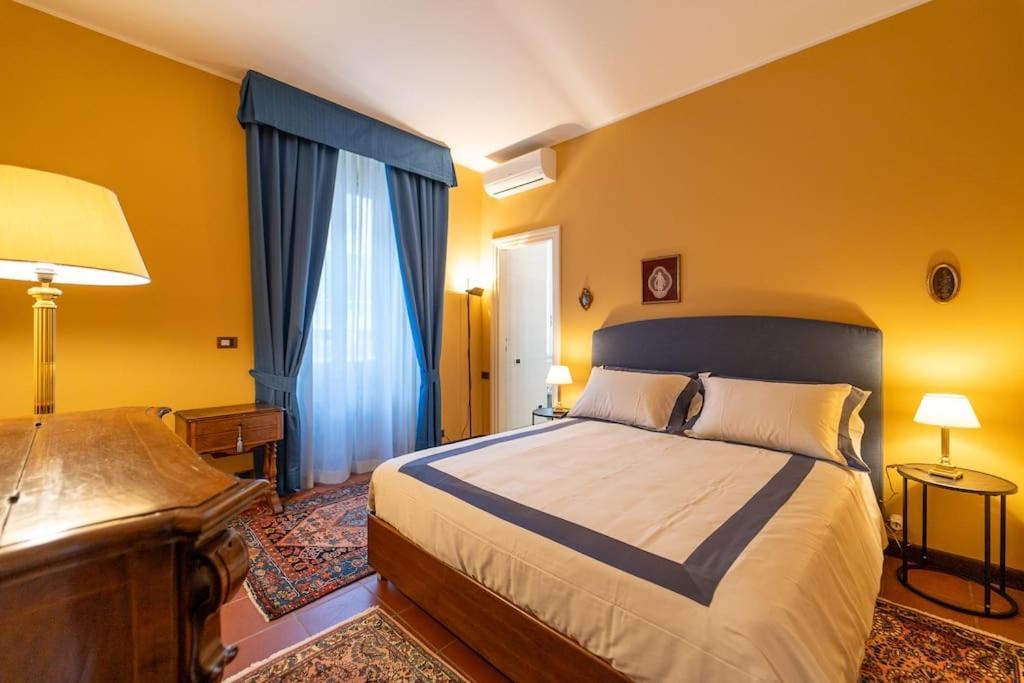 Villa Lakefront 1800s Private Dock, Art Luxury Carate Urio