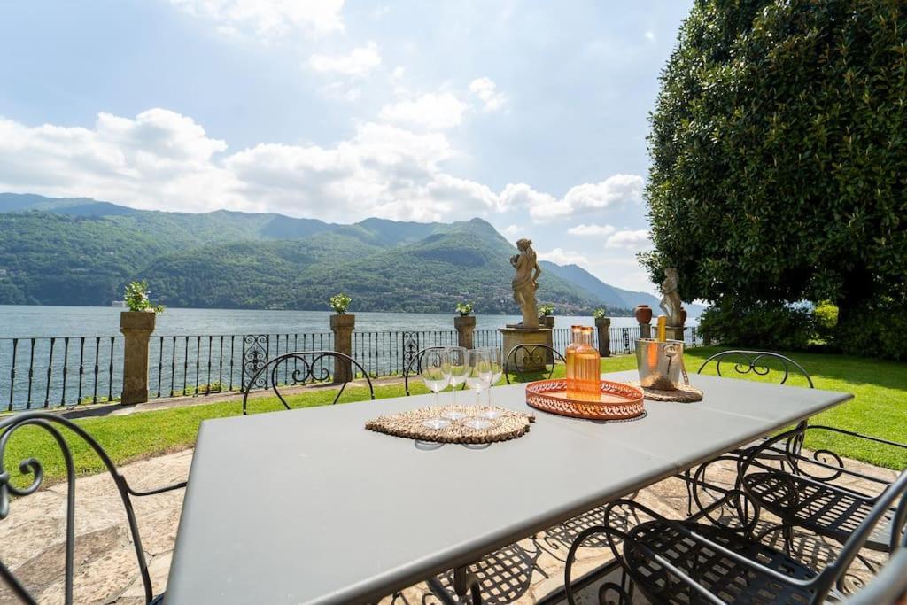 Lakefront 1800s Private Dock, Art Luxury * Carate Urio