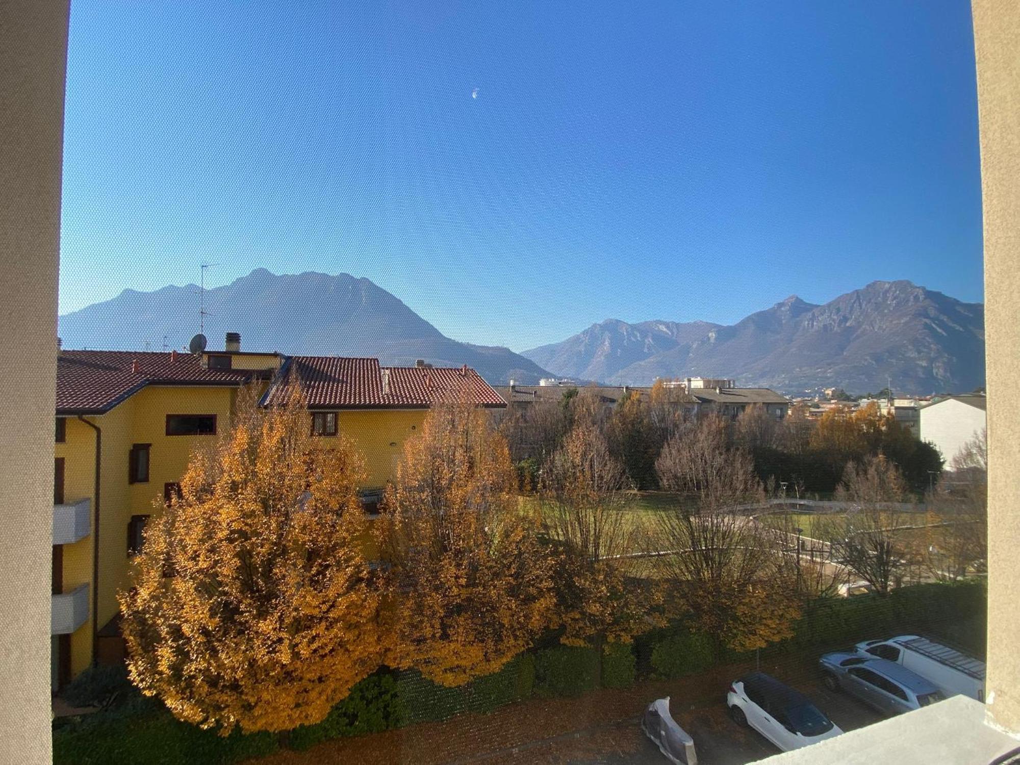 The Landscape - Modern * Lecco
