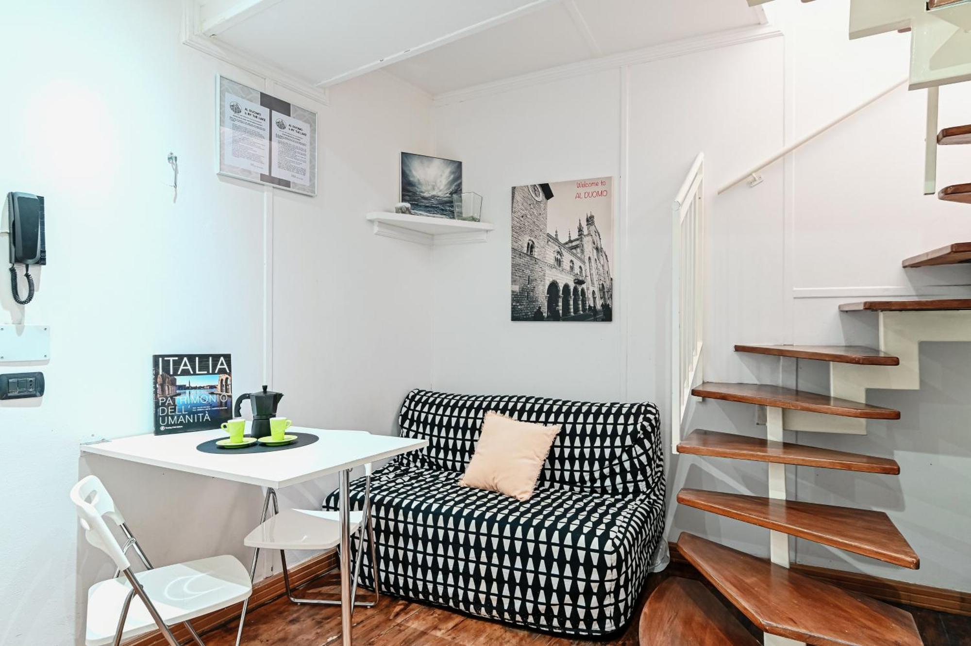 Apartment Joivy Chic 5-bed Near Duomo Di Como