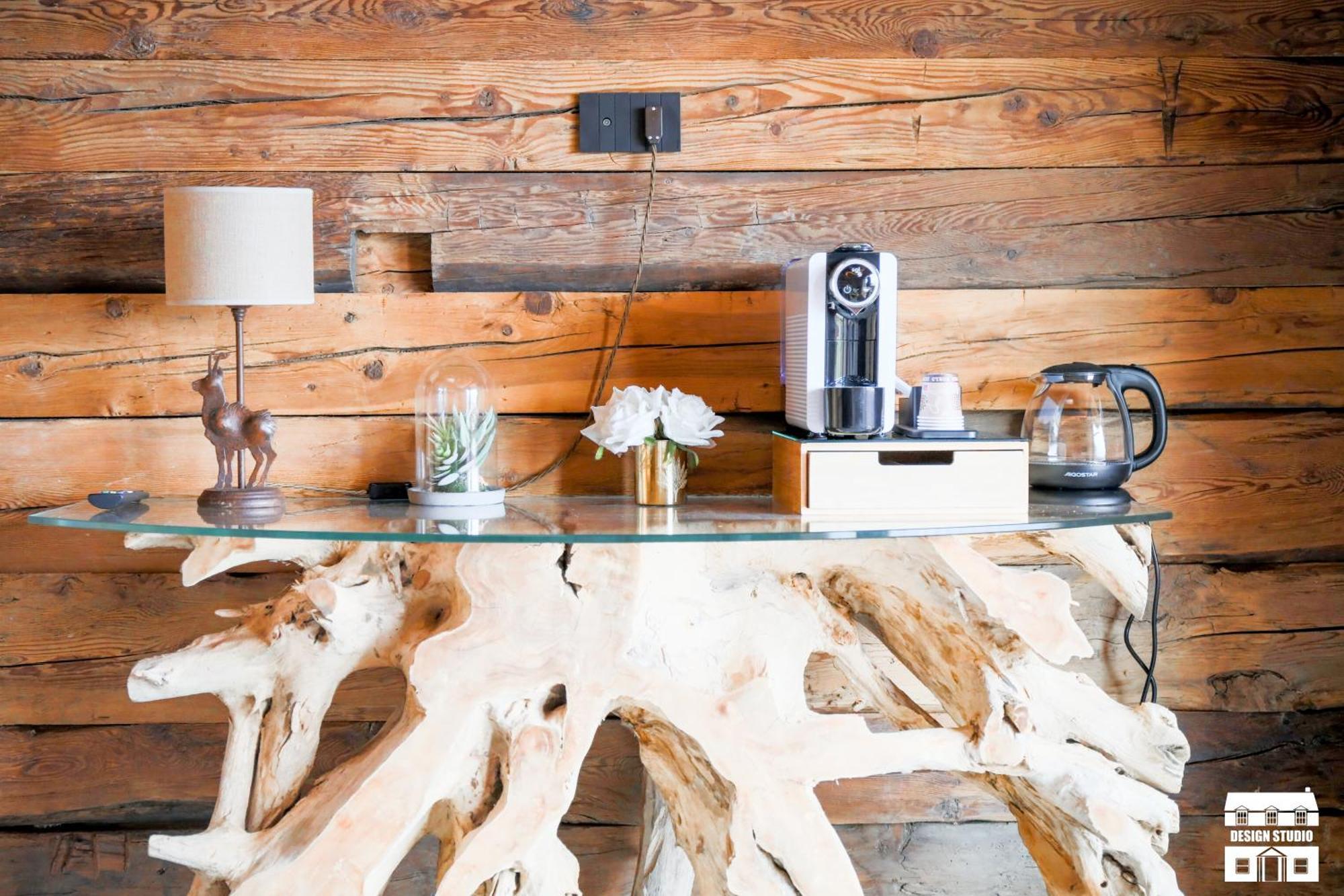 Antico Legno By Design Sueglio
