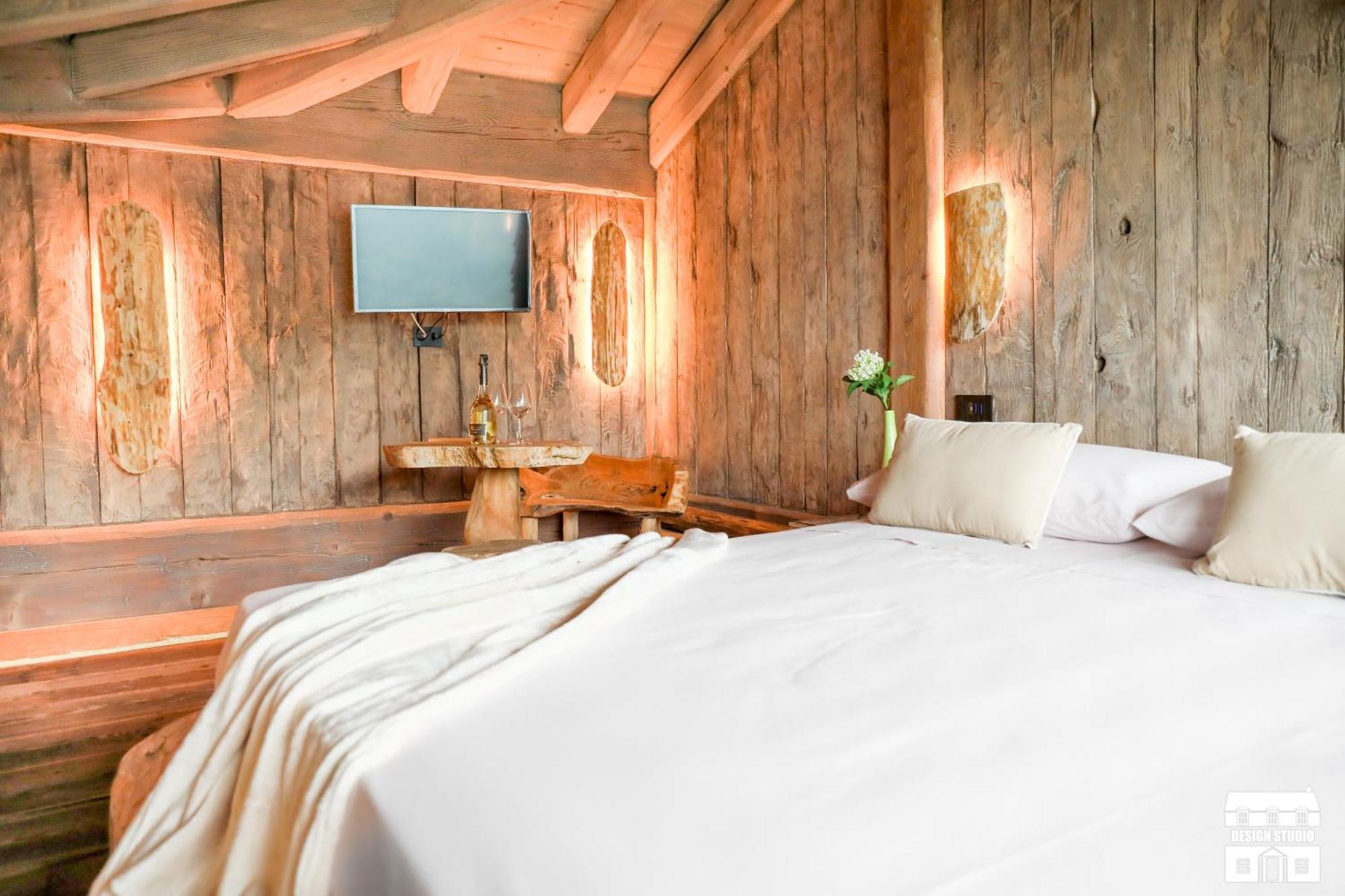 Antico Legno By Design *