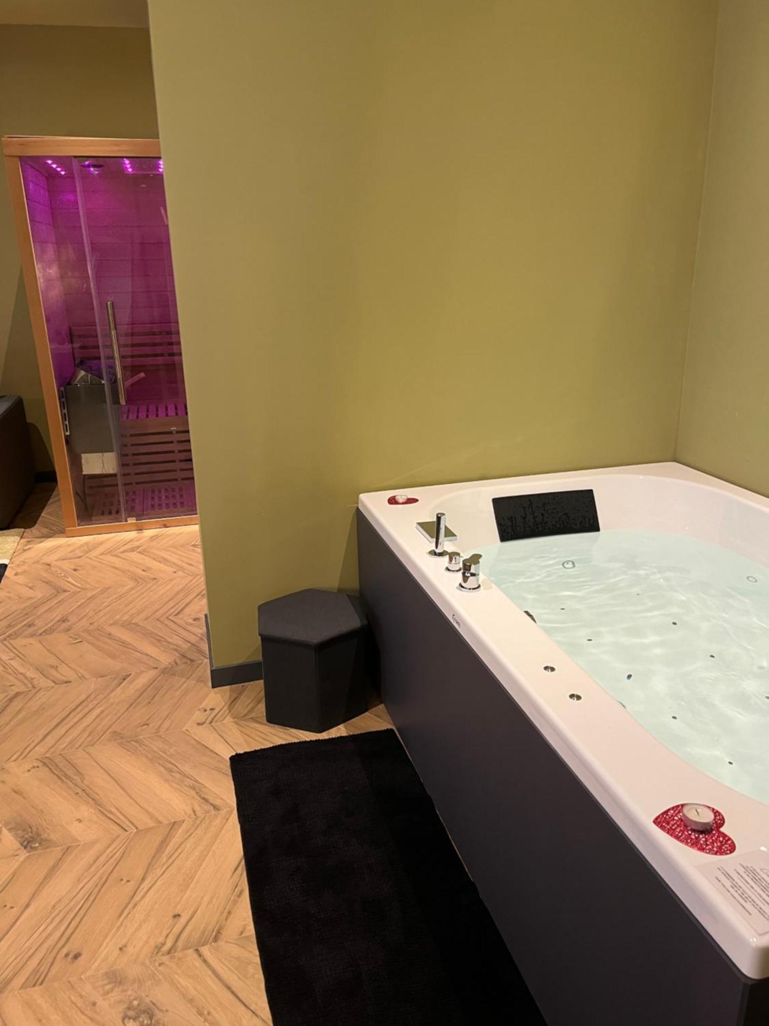 George's Suite&spa With Parking Como