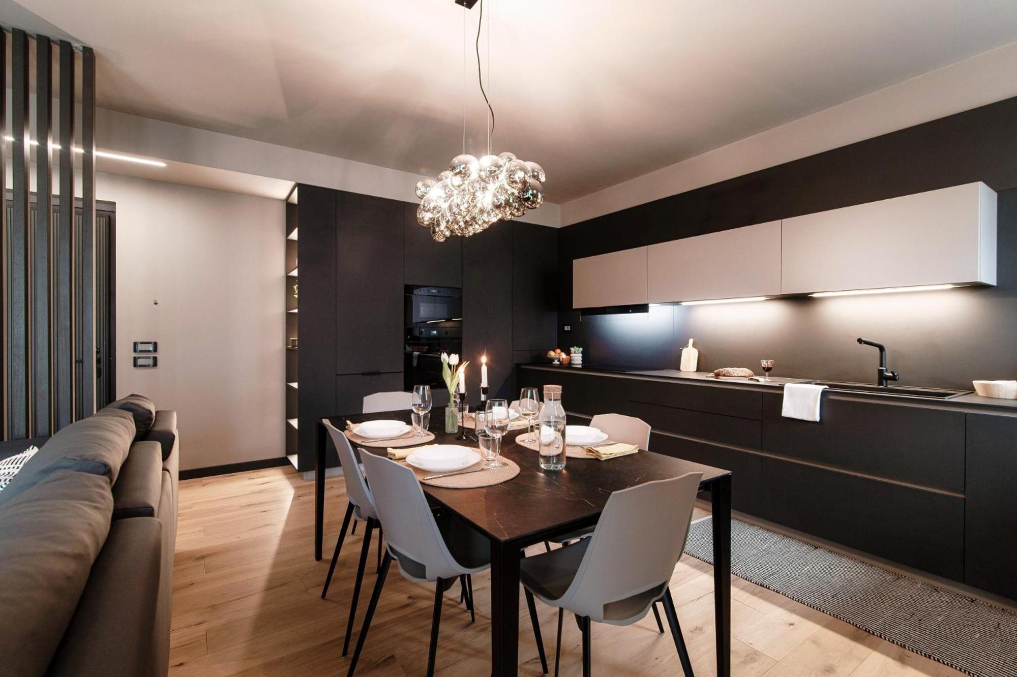 Apartment Scarlett - By Myhomeincomo Como