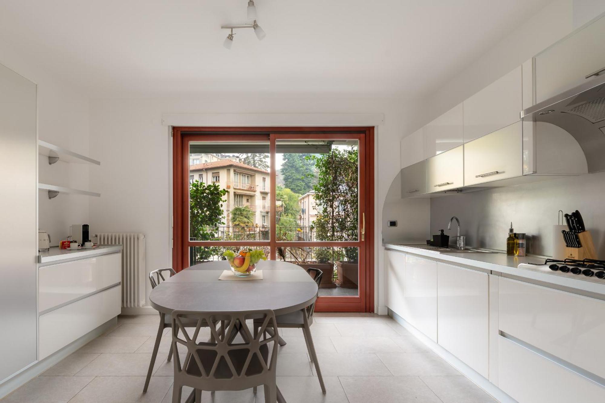 Cullinan Como Lakeview Apartment By Petra Luxury Apartment *