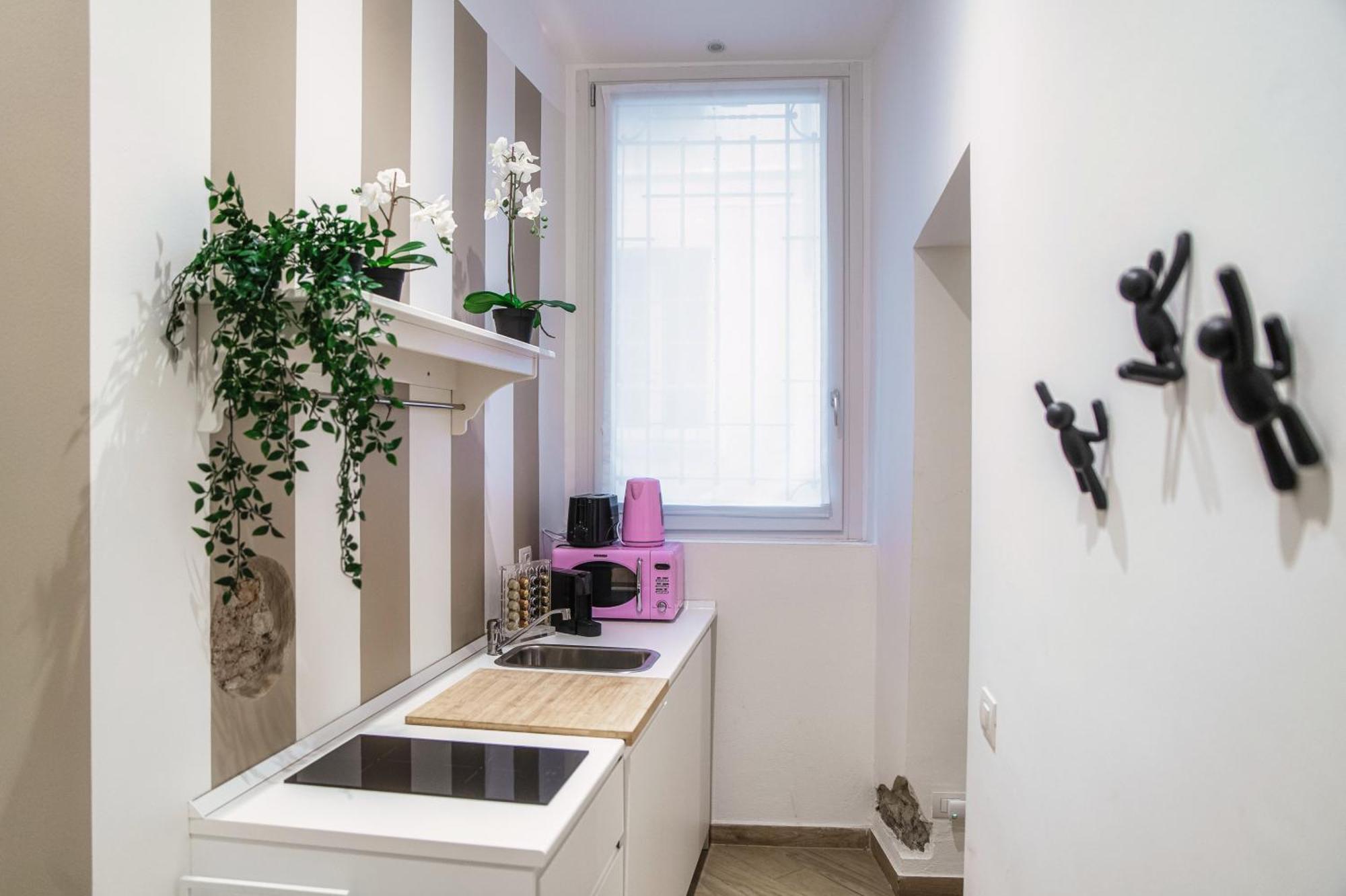 Apartment Pebble House Como