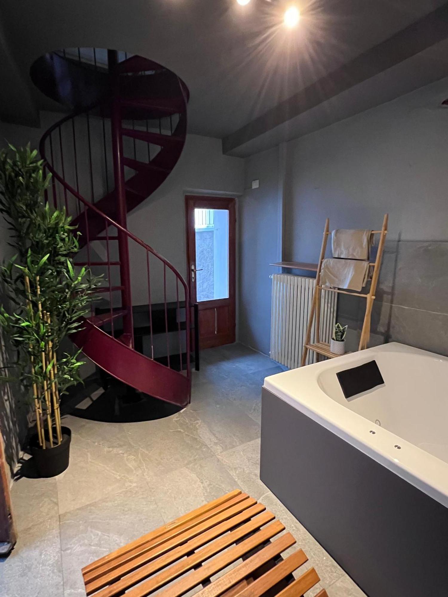 Como, Jacuzzi And Private Pool Ferienhaus Blevio