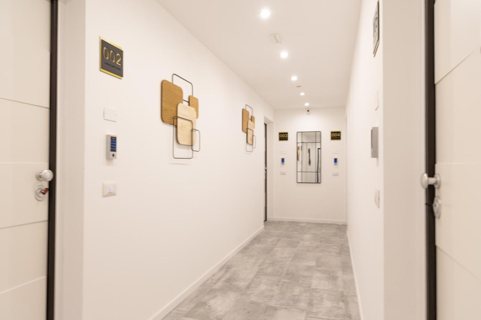 Living Como-rooms&parking * Como