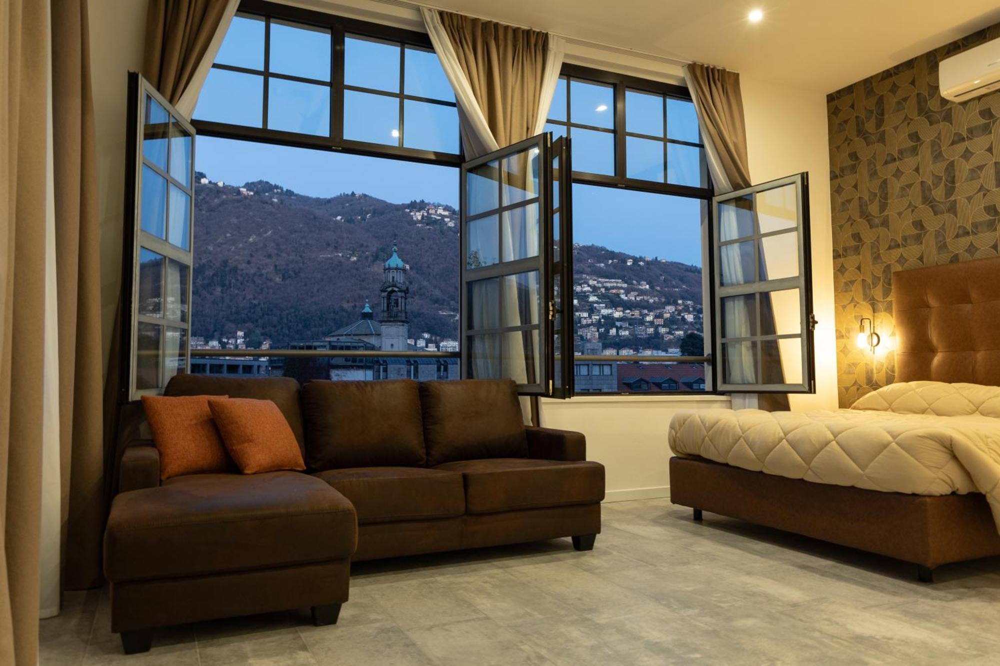 Living Como-rooms&parking Guest house Como
