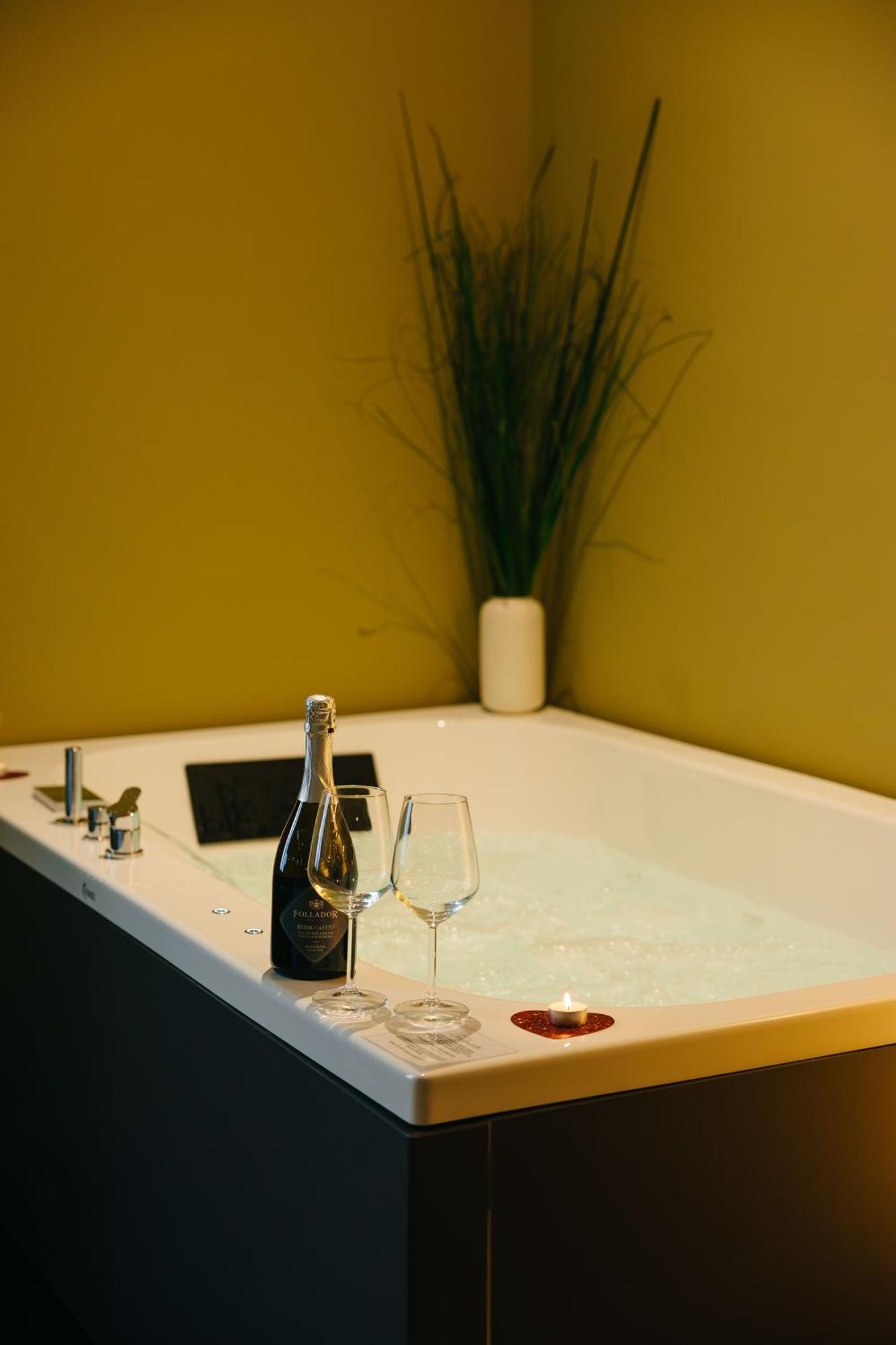 Apartment Victoria's Suite&spa Con Parcheggio Privato *