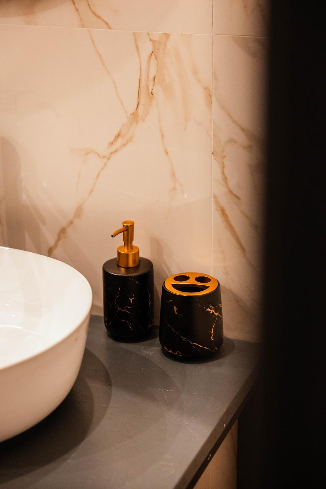 Marylin's Suite&spa Con Parcheggio Privato Apartment