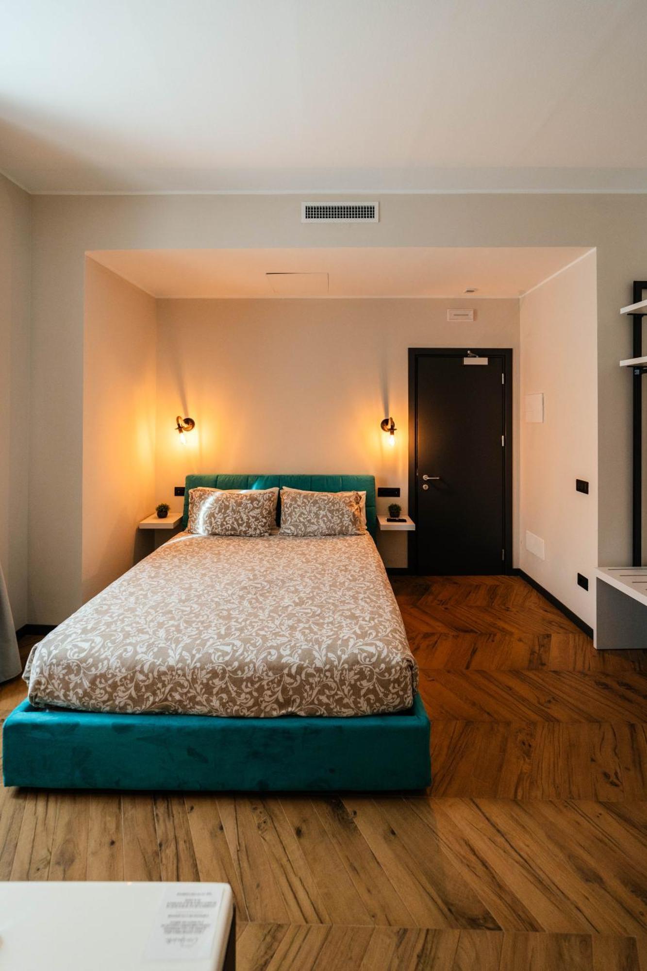 David's Suite&spa Con Parcheggio Privato Como