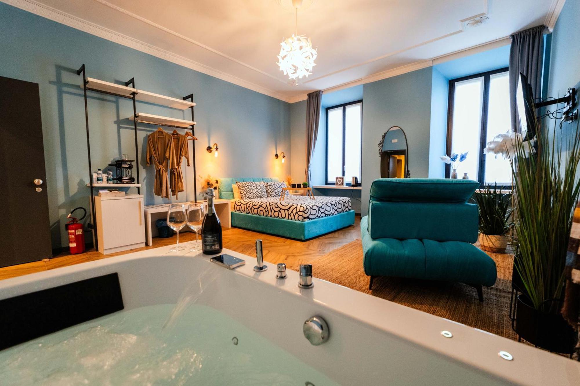 Angelina's Suite&spa Con Parcheggio Privato Apartment Como