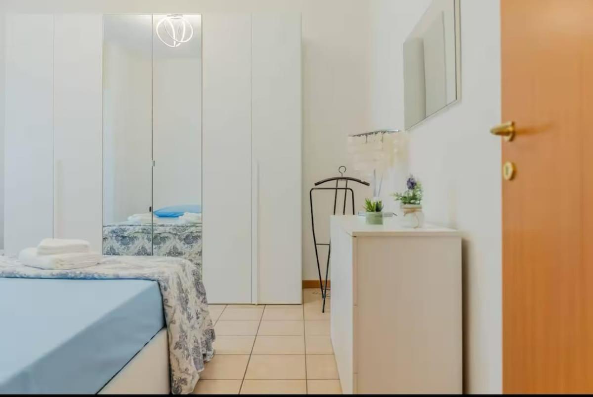 Appartamento Elegant House By Mony - Free Wi-fi *