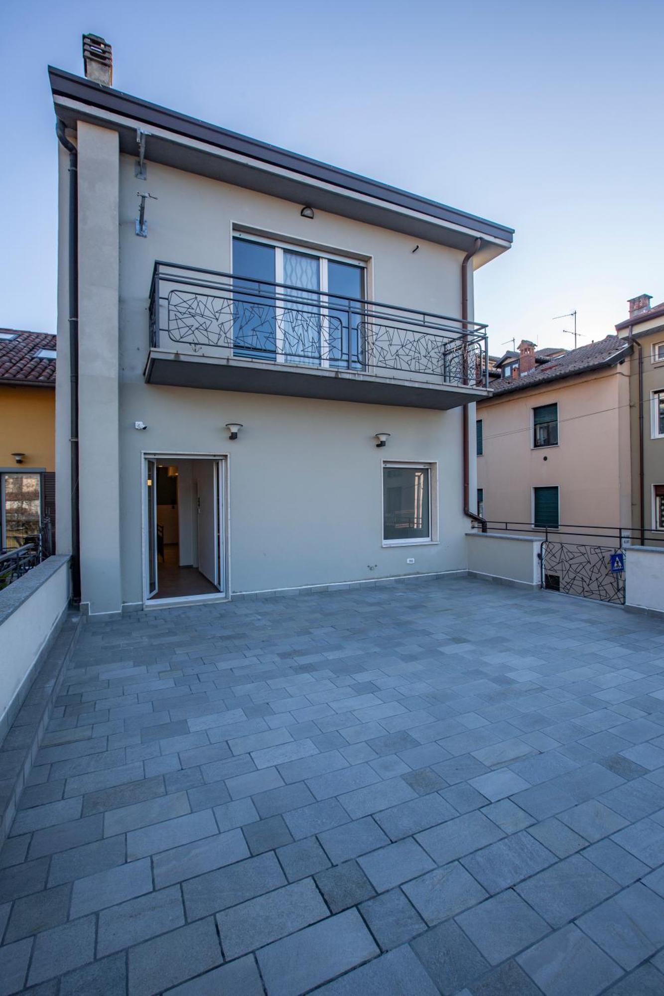 La Di Piazza Motta Bed & Breakfast