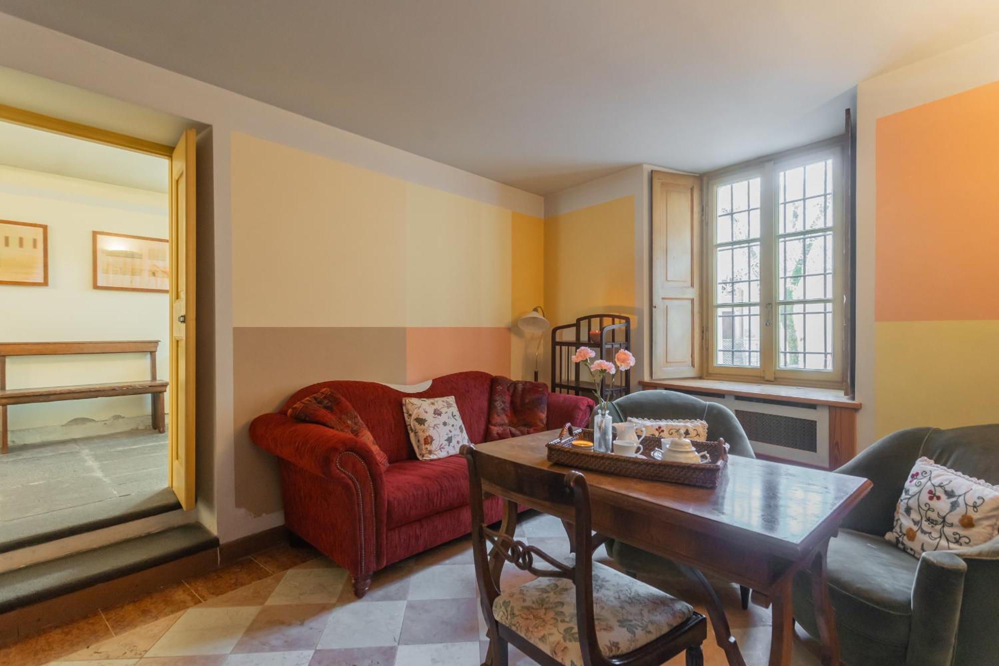 Torre Di Palanzo With Magnificent View By Rent * Faggeto Lario