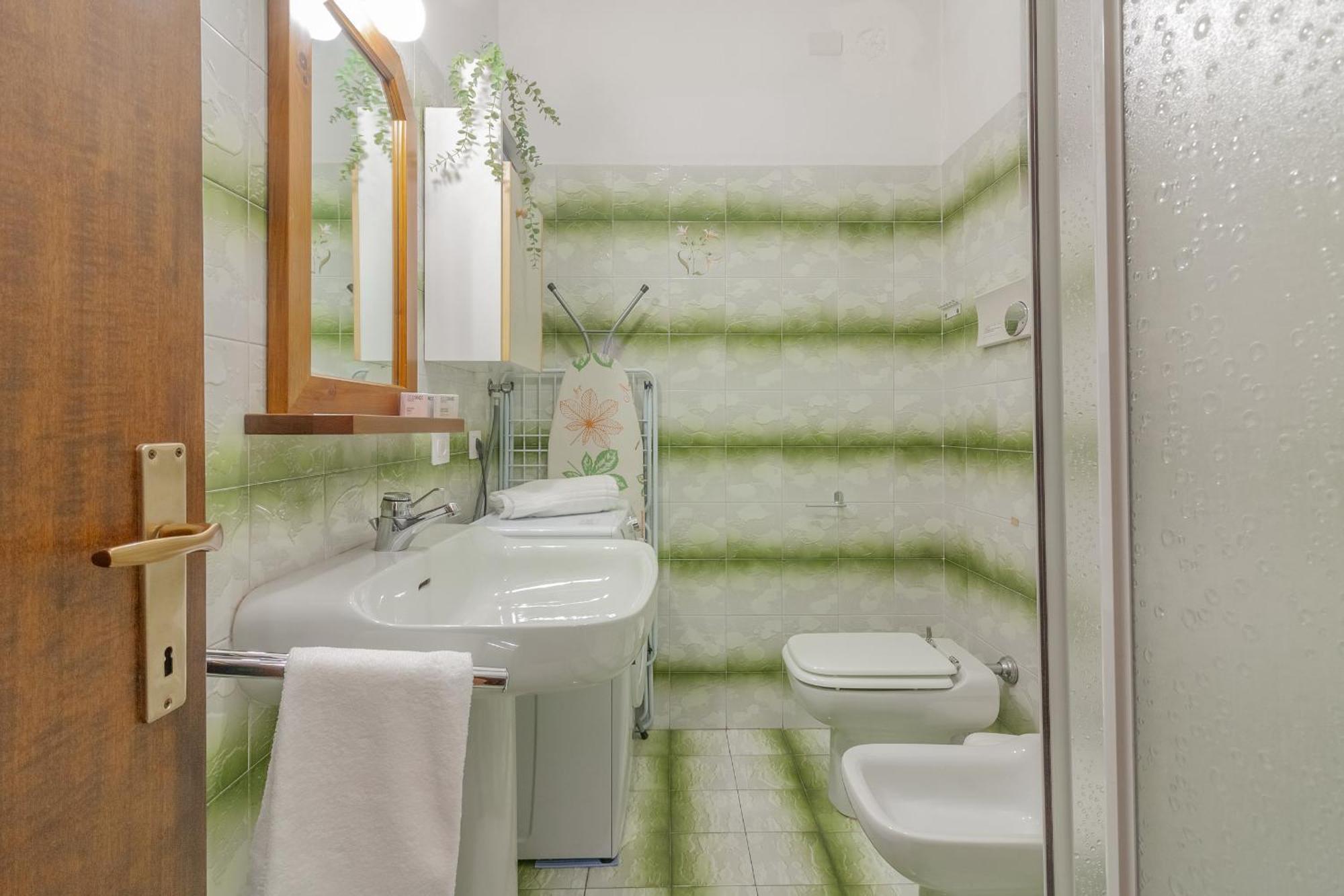 Of Dreams Apartment *