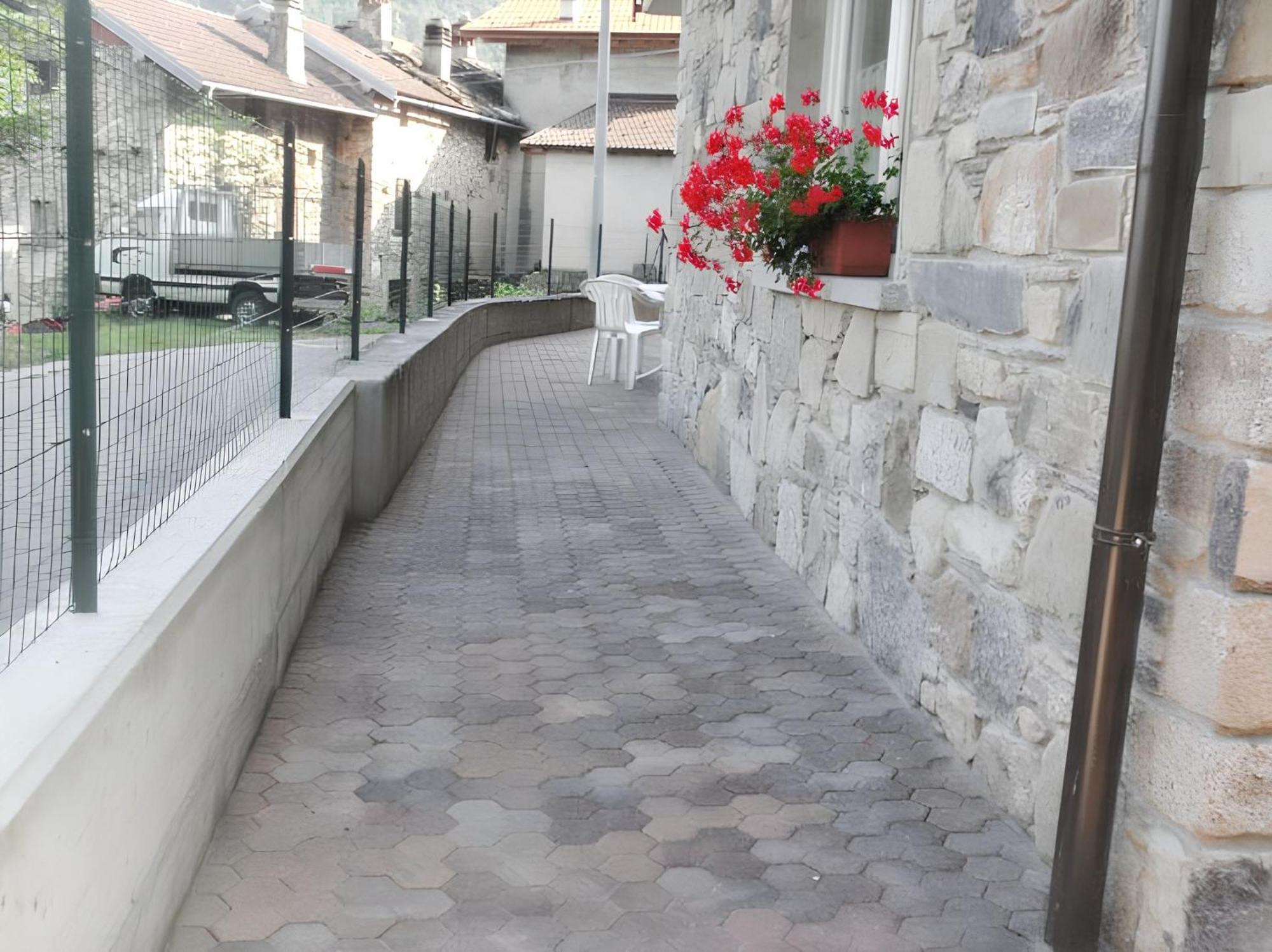 Cosy With Panoramic View In Livo 70 M² Terrace * Livo (Lombardy)
