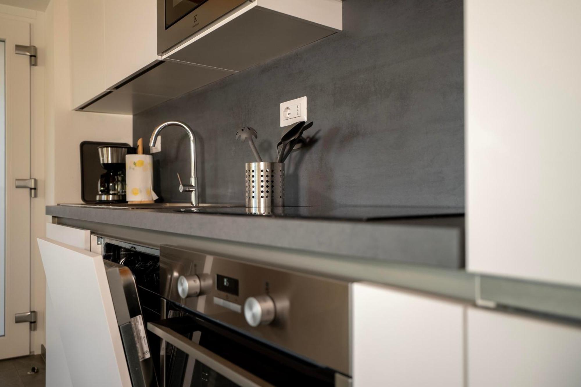 Delfina Terrazzo 013239-cni-00132