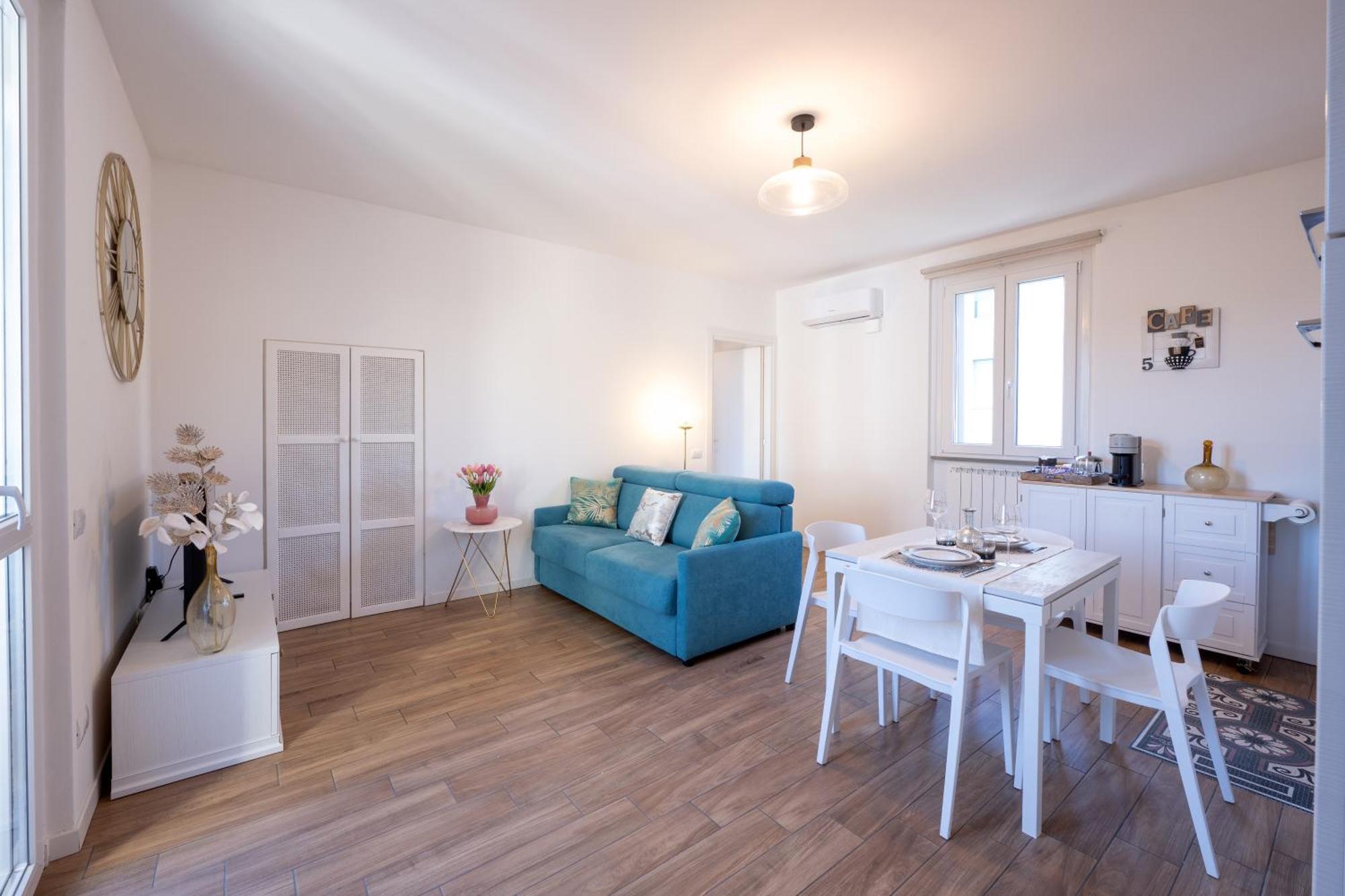 Apartment Lora Feathers Suite, Free Parking, Self Check In,4 *