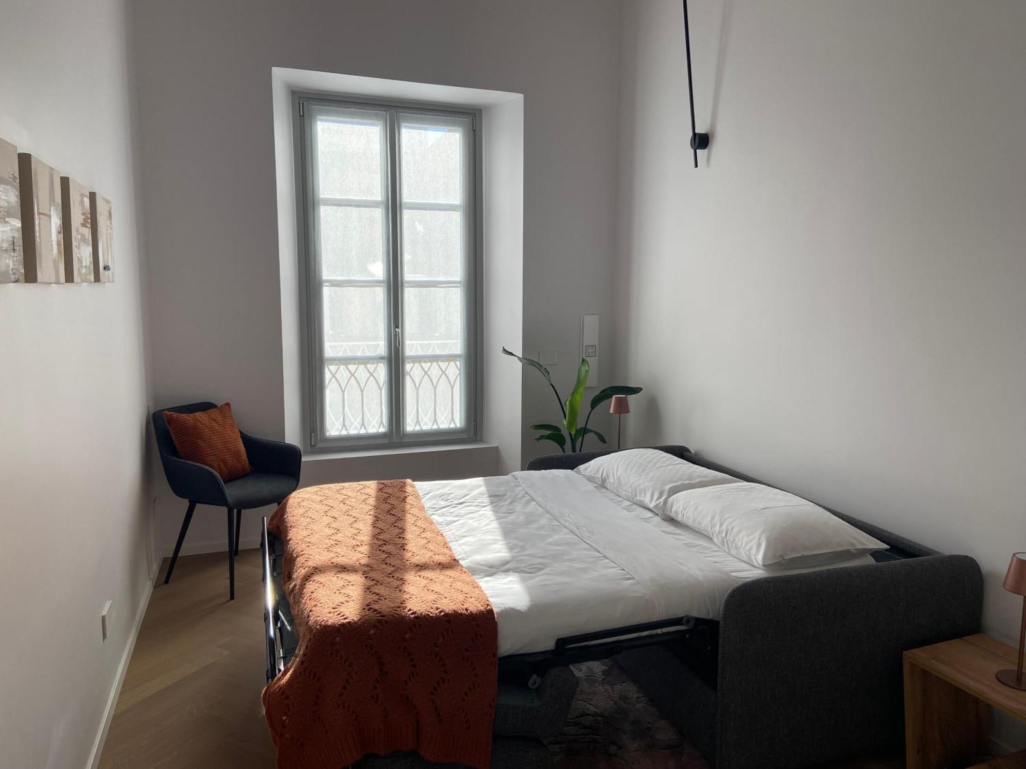 Luca's Luxury Flat In Palazzo Diaz - Center Apartment