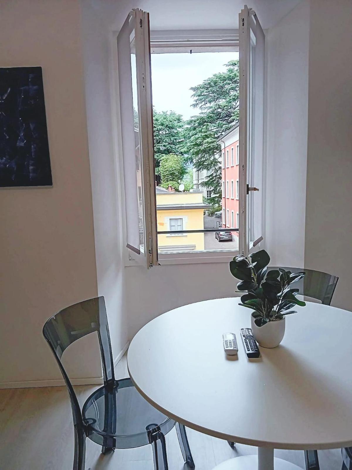 History Luxury By Revenue House Apartment Como