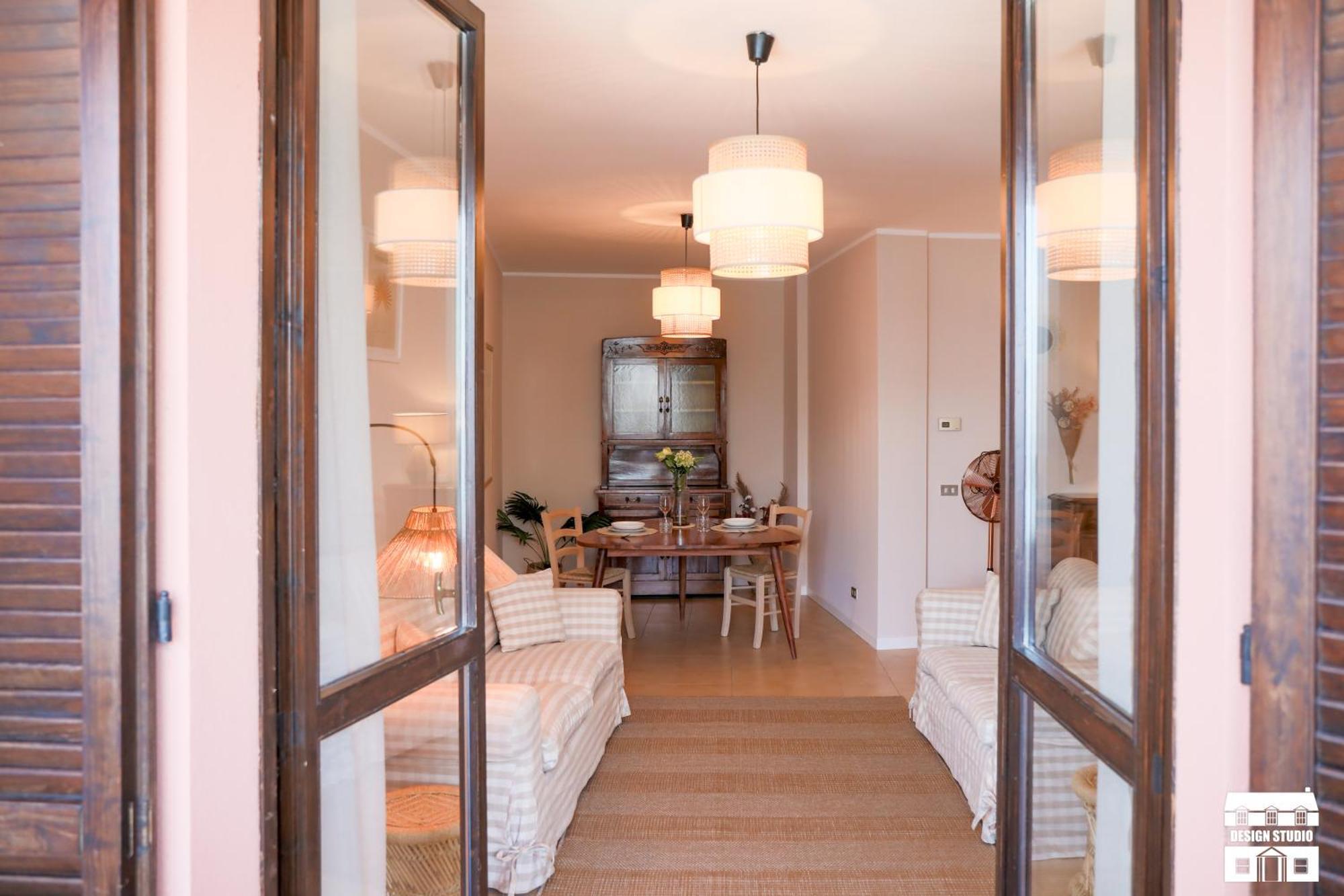 Apartment Panoramic By Design