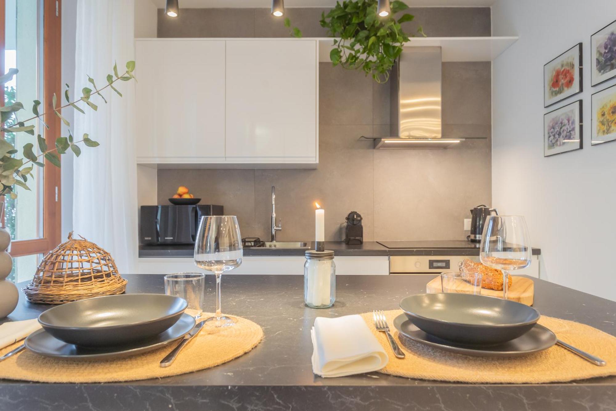 We By Rent Apartment *