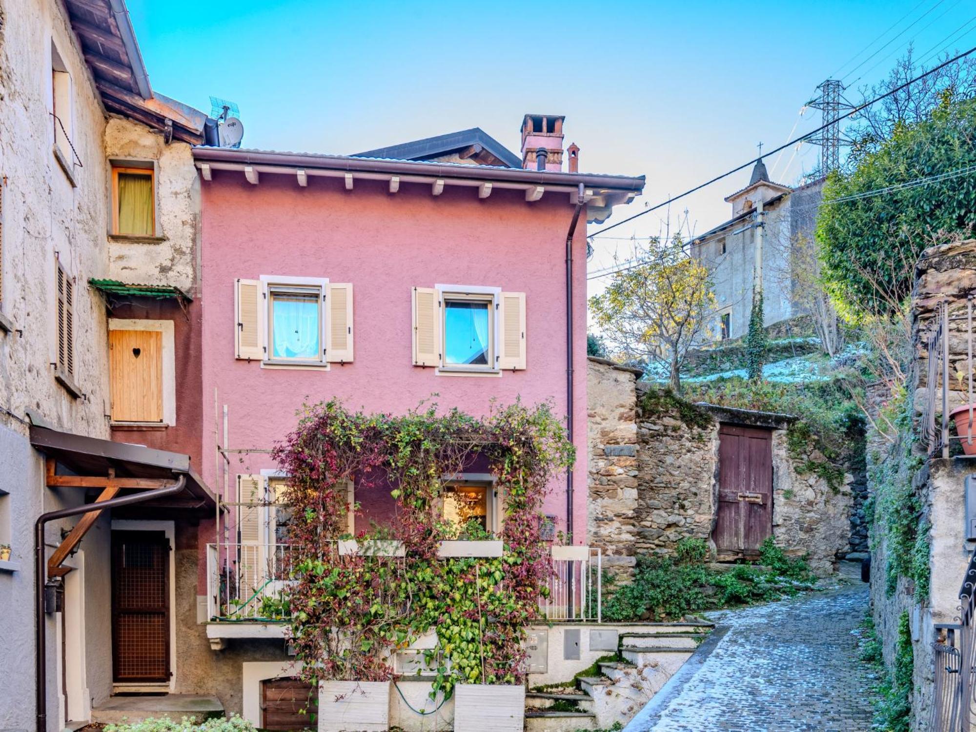 Holiday home Casetta Rosa By Interhome
