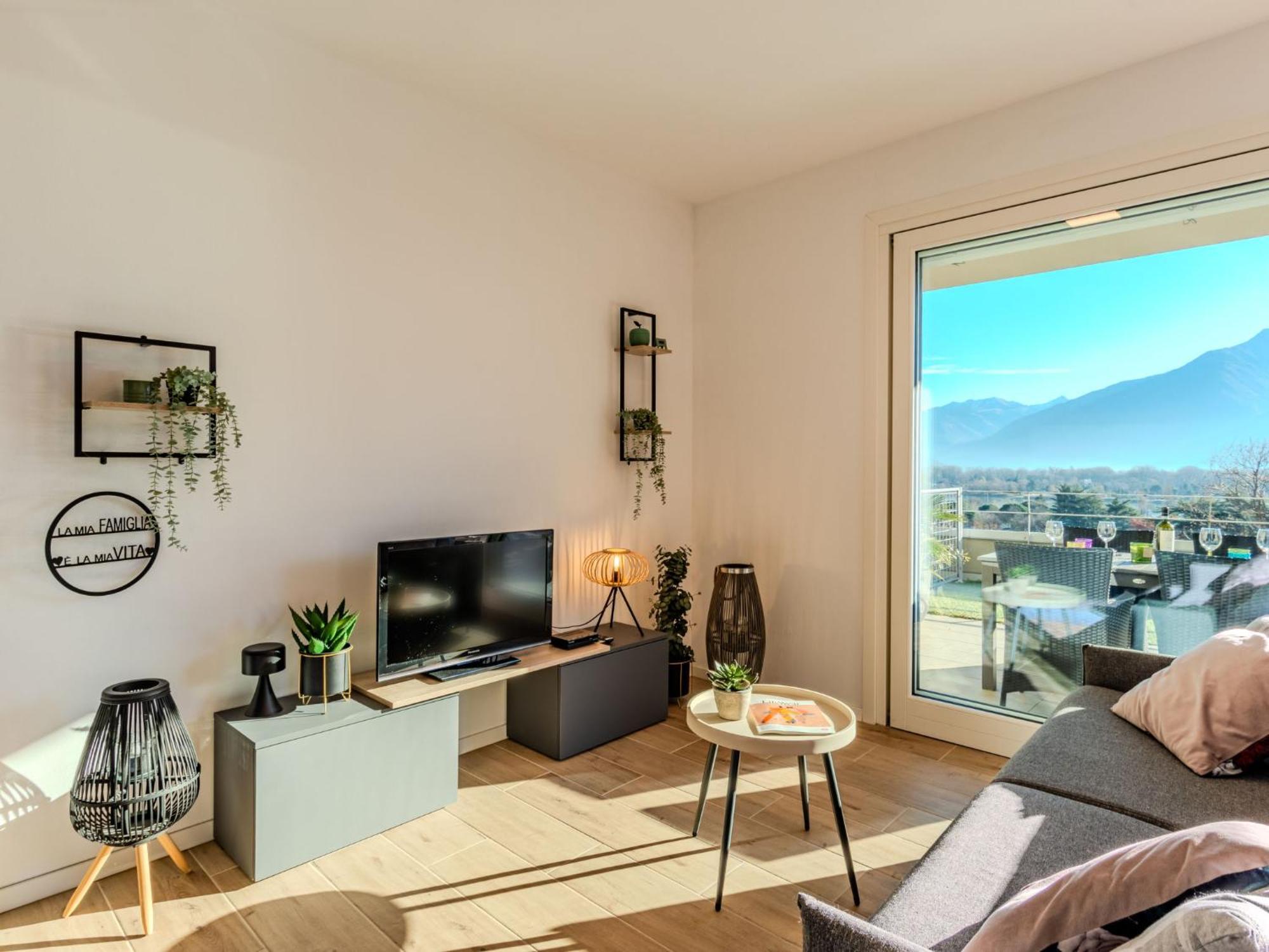Vigna Luisa By Interhome Gera Lario