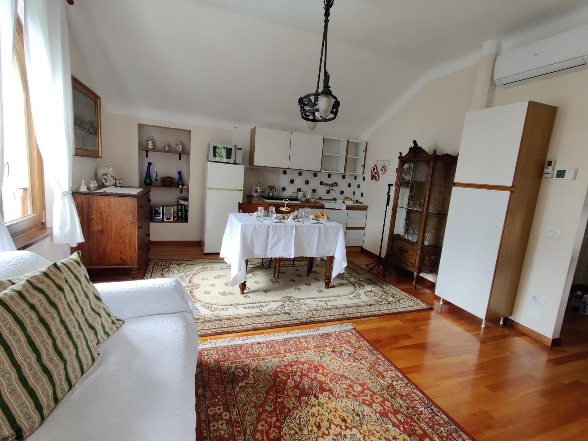 Laura Bed & Breakfast *
