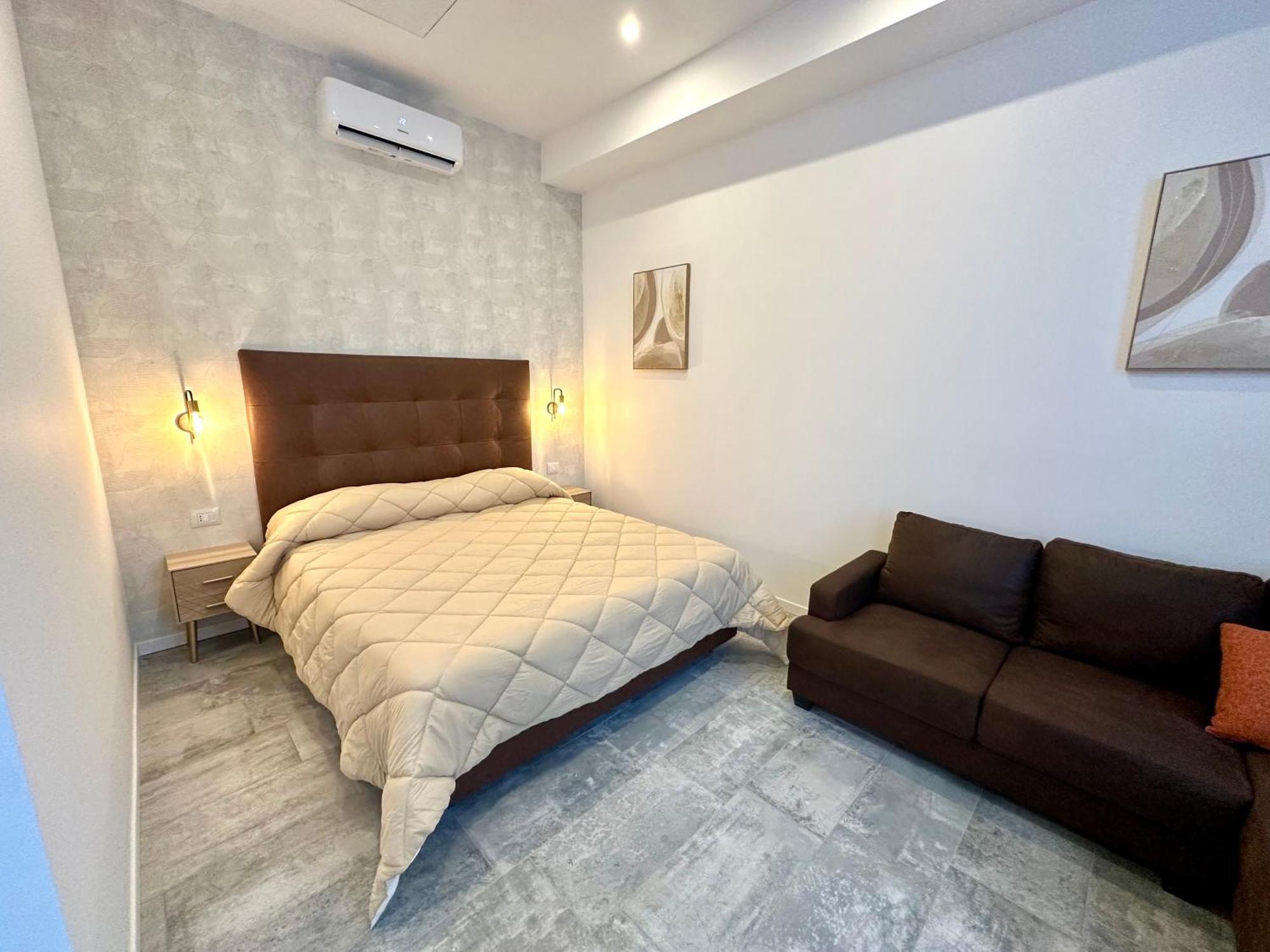 Living Como-rooms&parking Guest house *