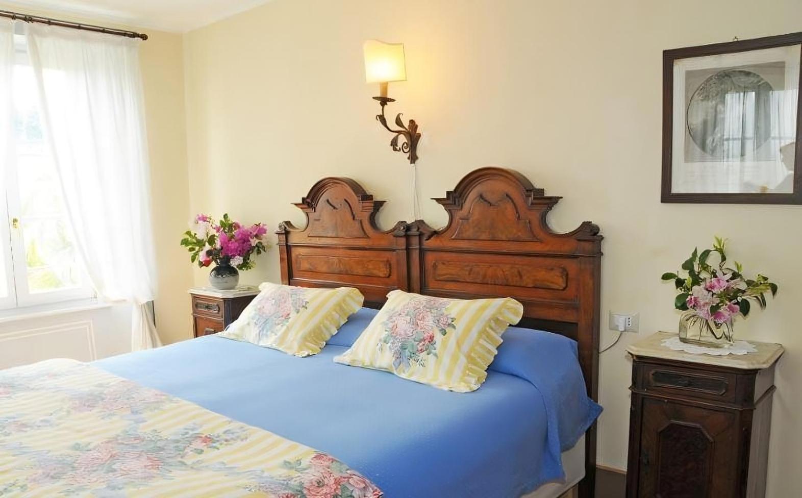 Corti Lakeview * Como