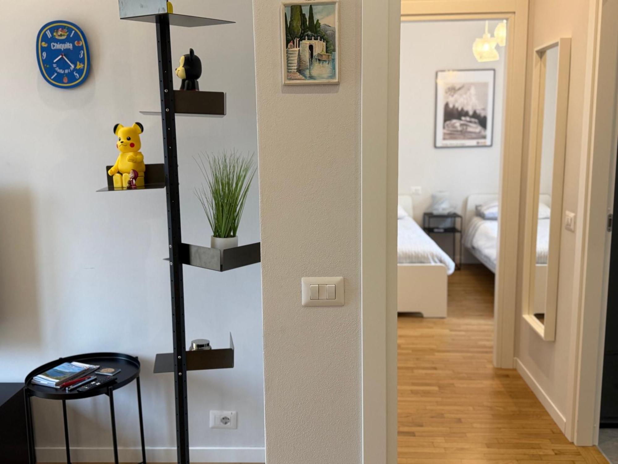 Comoluxhouse- Intero Apartment