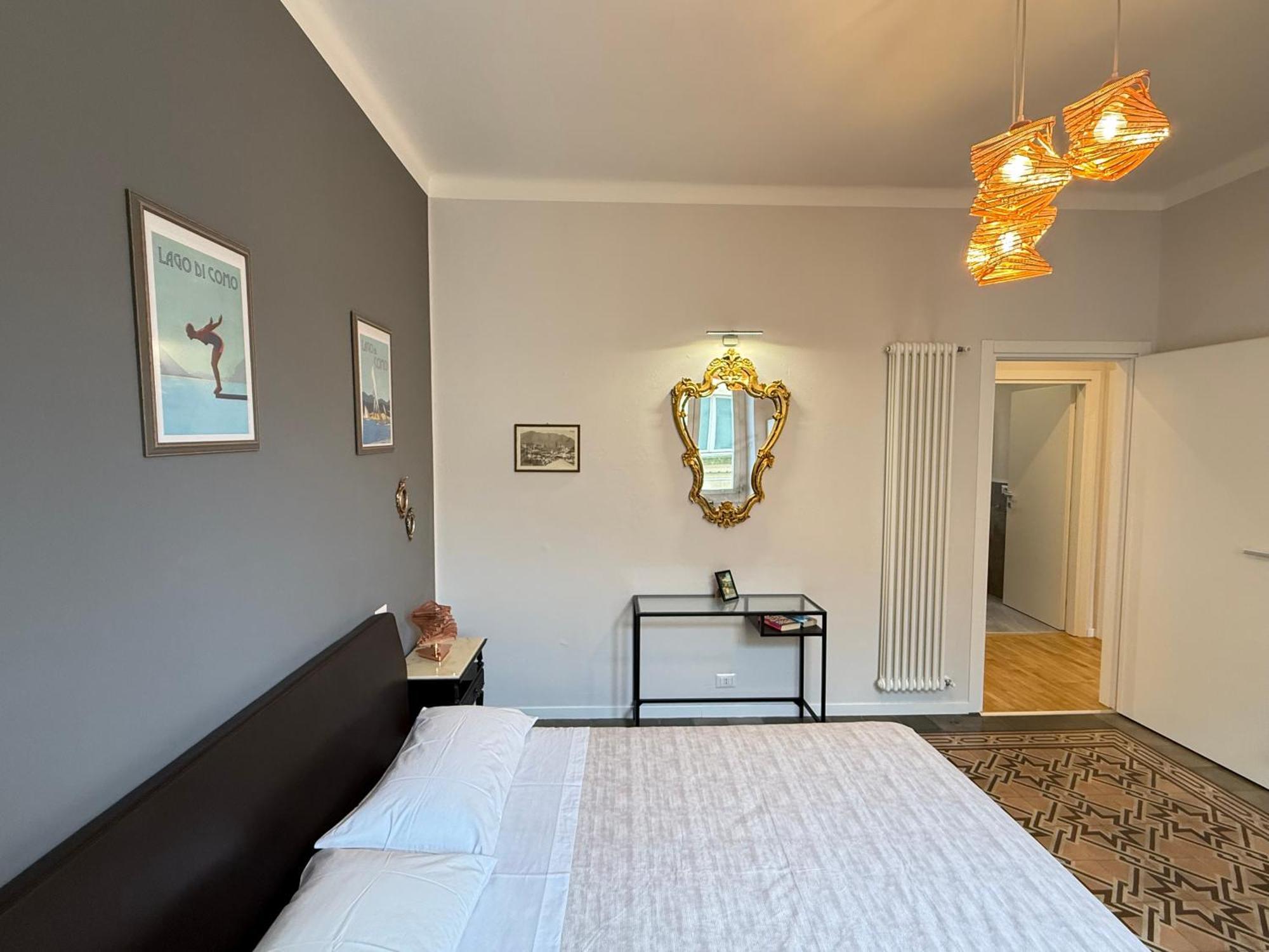 Apartment Comoluxhouse- Intero